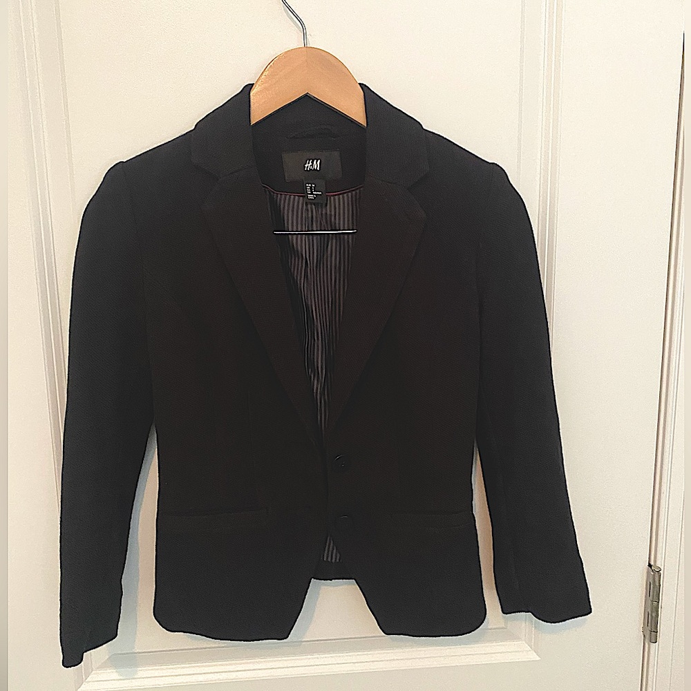 H&M black blazer